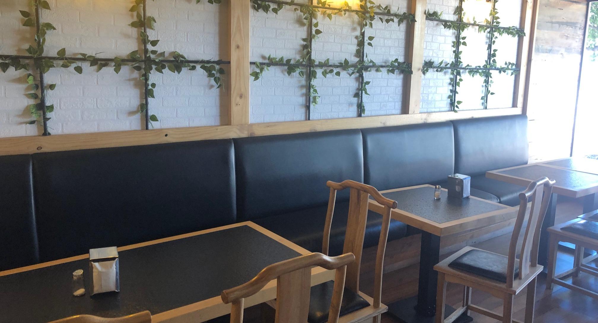 Rotana Garden Lounge and Grill photo 3