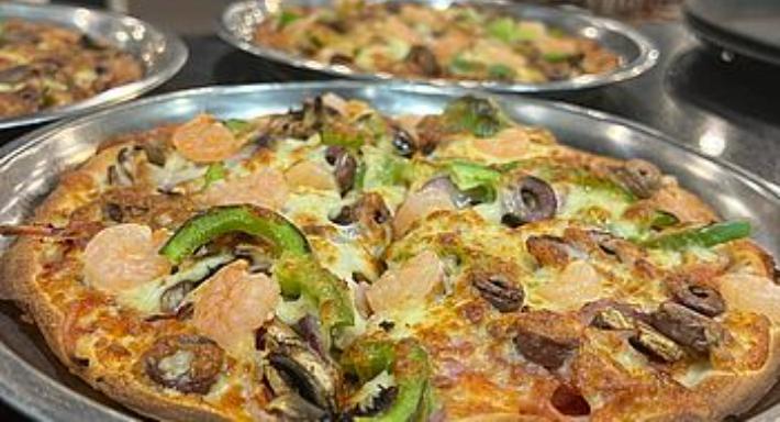 Brothers on K photo 4