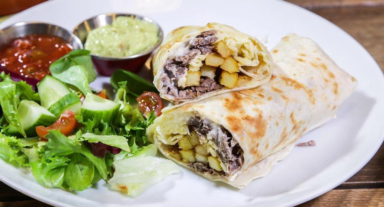 Amigos Mediterranean Restaurant photo 4