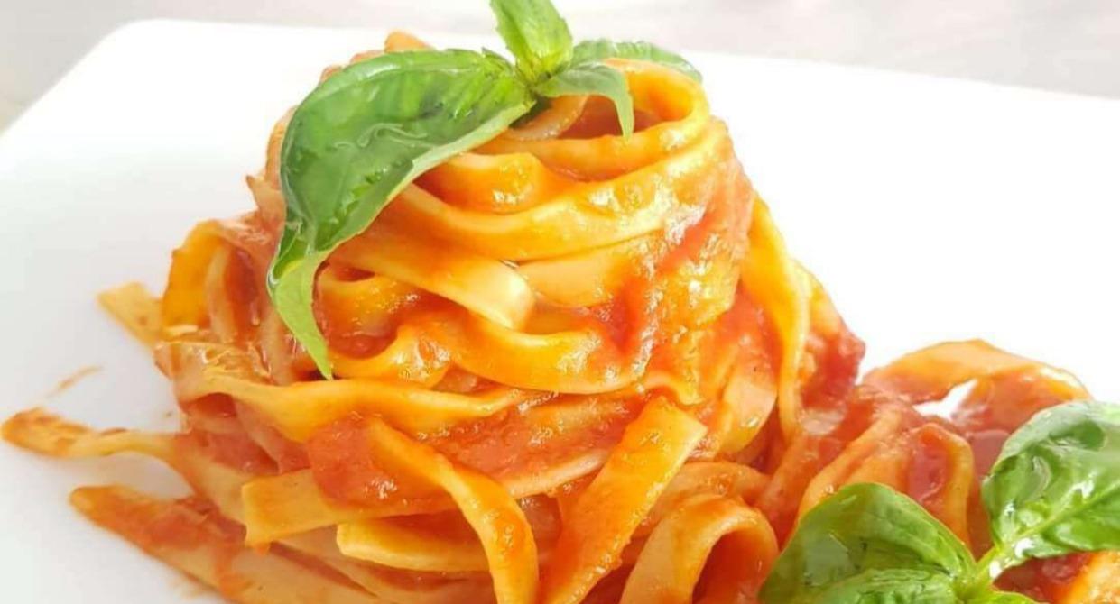 Mi Ami -Ristorante- Pizzeria - Rosticceria - Trattoria photo 4