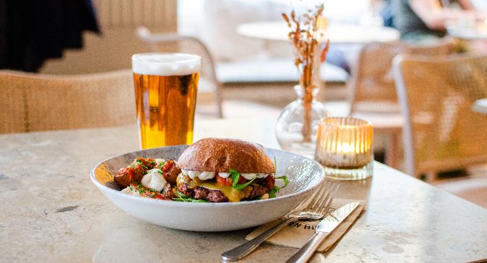 Green Hippo Punavuori