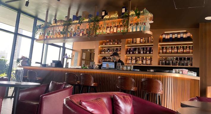 Overflow Bar photo 2