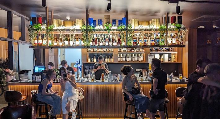 Overflow Bar photo 4