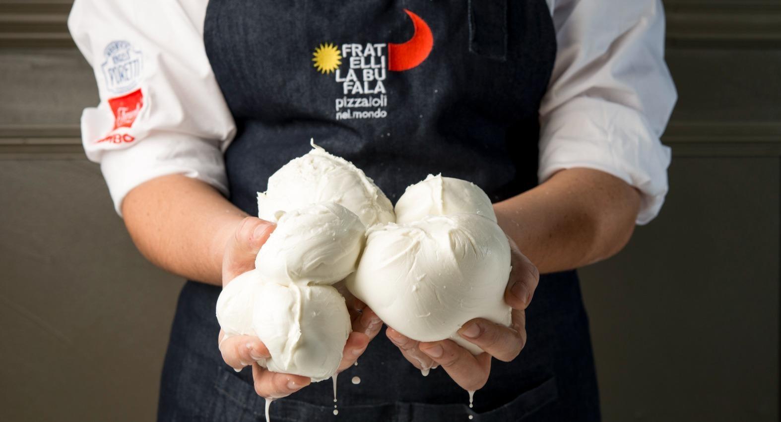 Fratelli La Bufala Napoli Medina photo 4