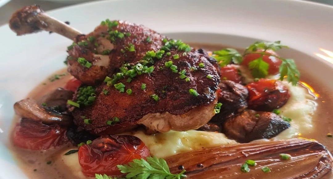 BLEU at Keppel Bay photo 5