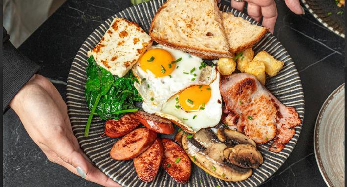 Alistair's Table photo 2