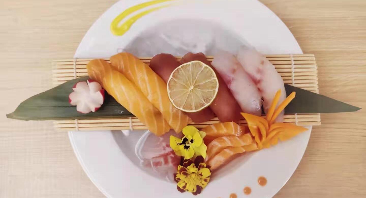 Akasaka Sushi - Fusion photo 5