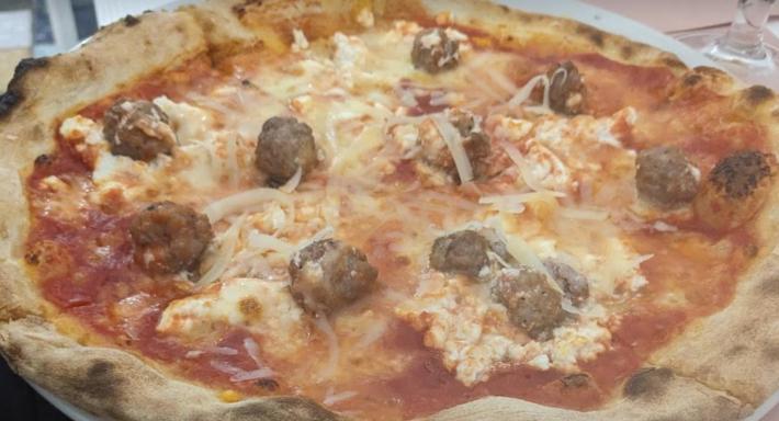 # Pizzeria 82 Di Lamura Adriana photo 2