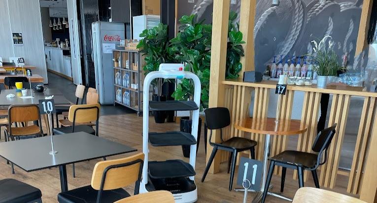 The Bay Cafe & Bar photo 4