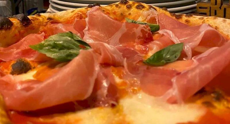 La Bohème Restaurant & Pizza photo 5