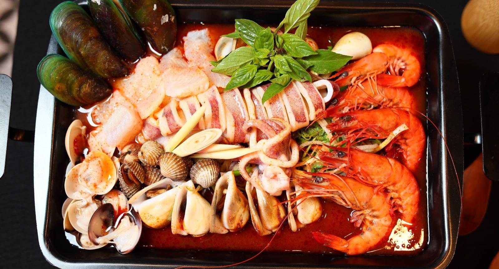 Saigon Legend @ Aranda Country Club (Downtown East) photo 4