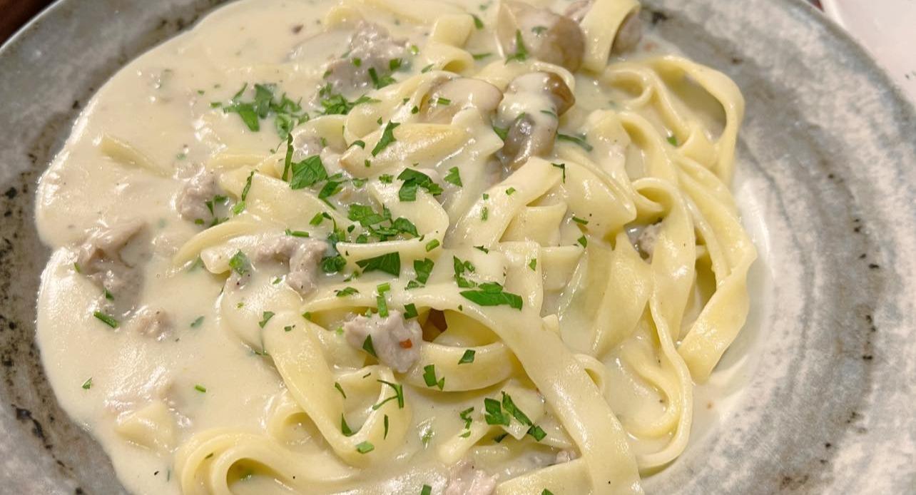 Cu A Voli Cotta & Cu A Voli Crura