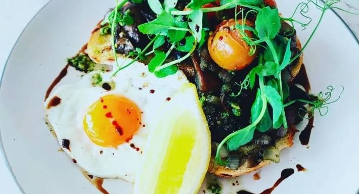 Little Growling Cafe - Mambourin photo 4