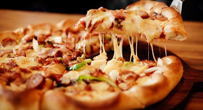 Lunablu Pizzeria & Wine Bar