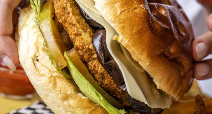 Timoty Drinks & Kitchen photo 3