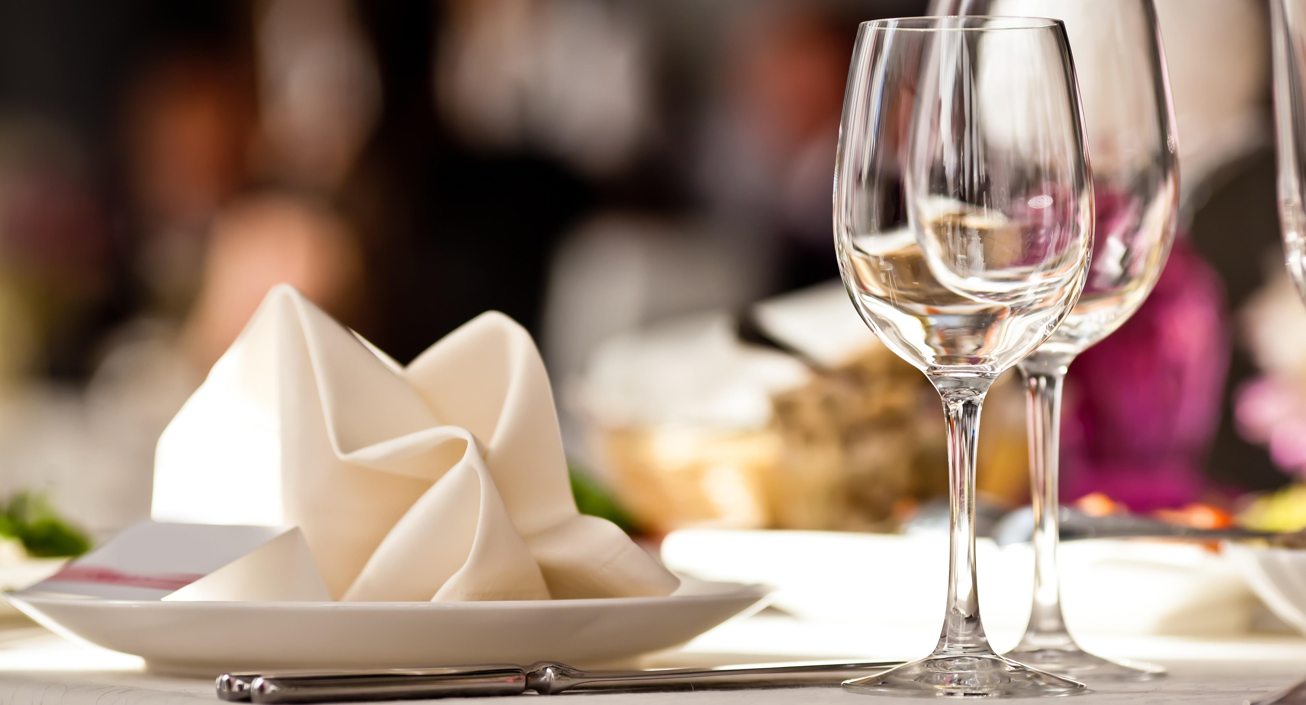 F-LAKES Fish N Chippery