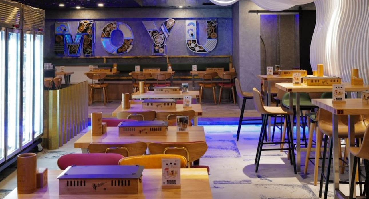 Monster Fish - Clarke Quay 魔鱼 - 克拉码头 photo 3