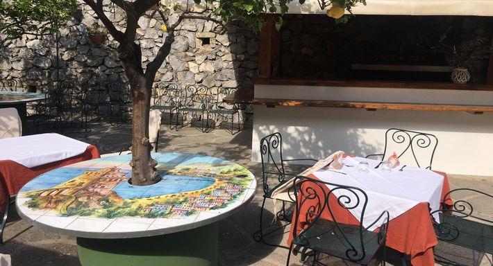 MELE Pizza and Grill photo 3