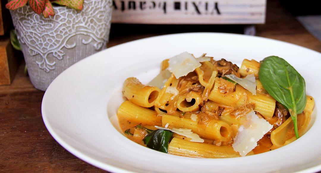 Knots Cafe and Living - Pasir Panjang photo 5