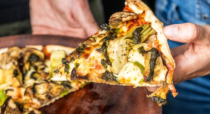 Arthur's Pizza Bondi Junction photo 4