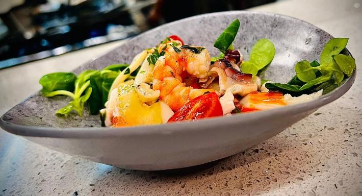 Replay Restaurant photo 4