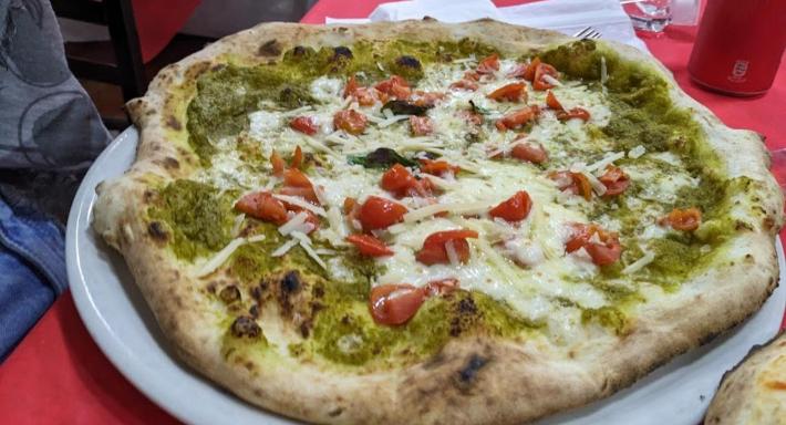 Pizzeria Vesuviana photo 2