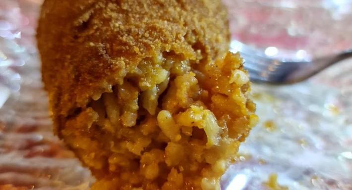 Pizzeria Vesuviana photo 5