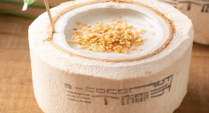 3-Coconut Guoco Midtown 三个椰子现砍椰子鸡新加坡国浩时代城店 photo 5