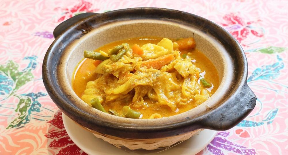 IVINS Peranakan Restaurant, Heartland Mall Kovan photo 4