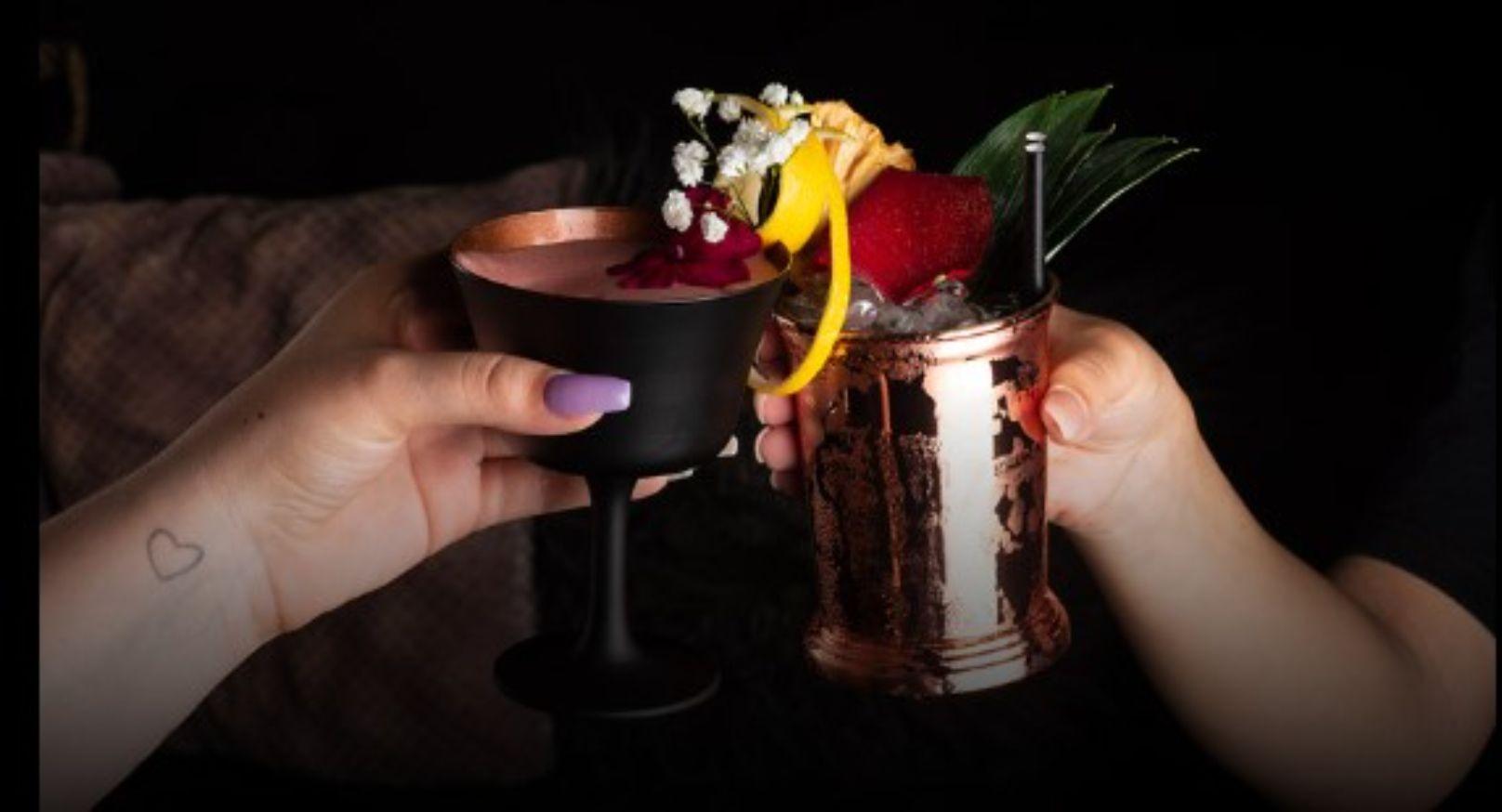 Black Moon Lounge photo 2