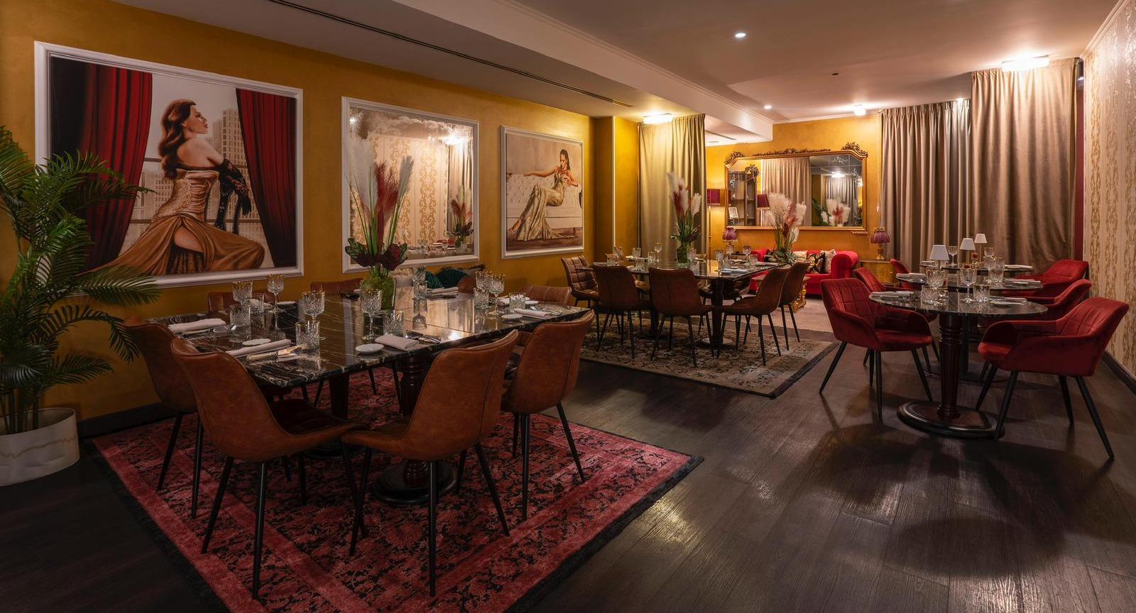 Valentino Legend photo 5