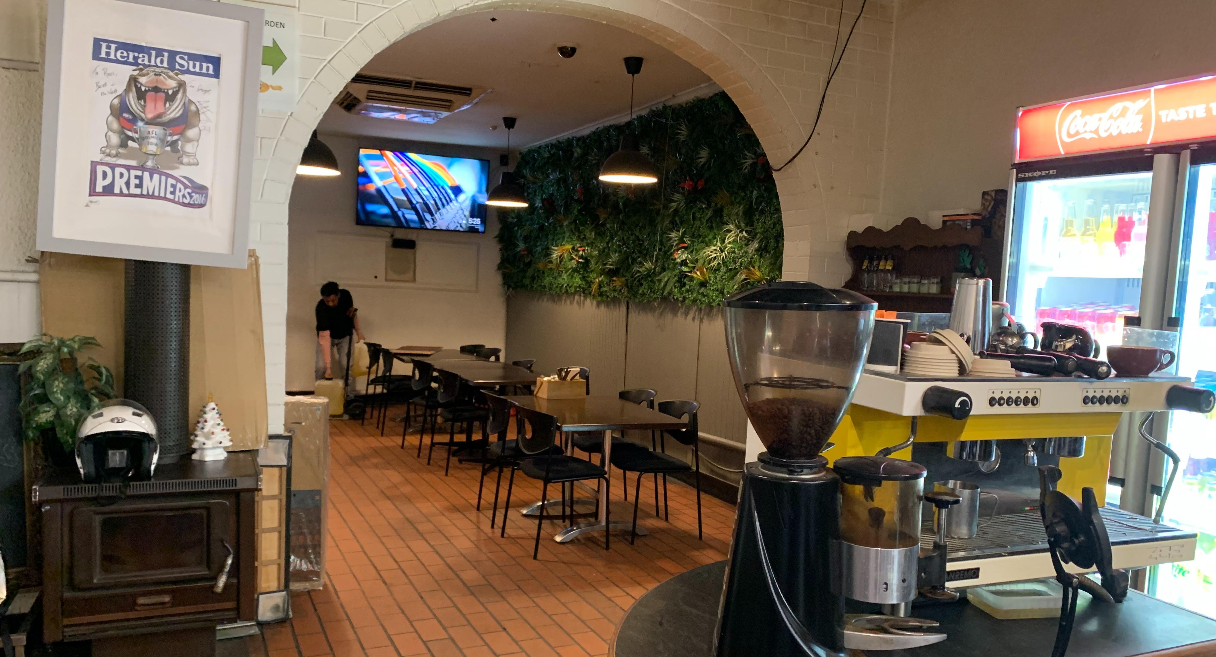 Domenicos Pizza & Pastaria photo 3