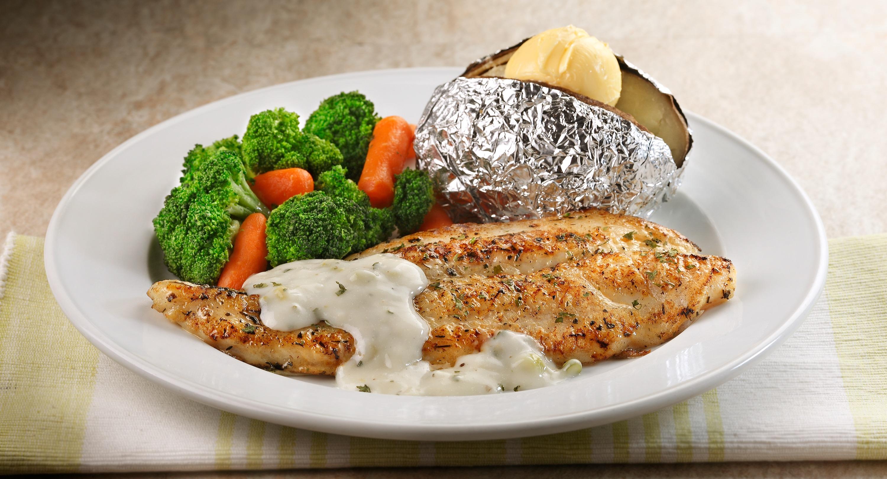 ASTONS Steak & Salad - Marina Square photo 4