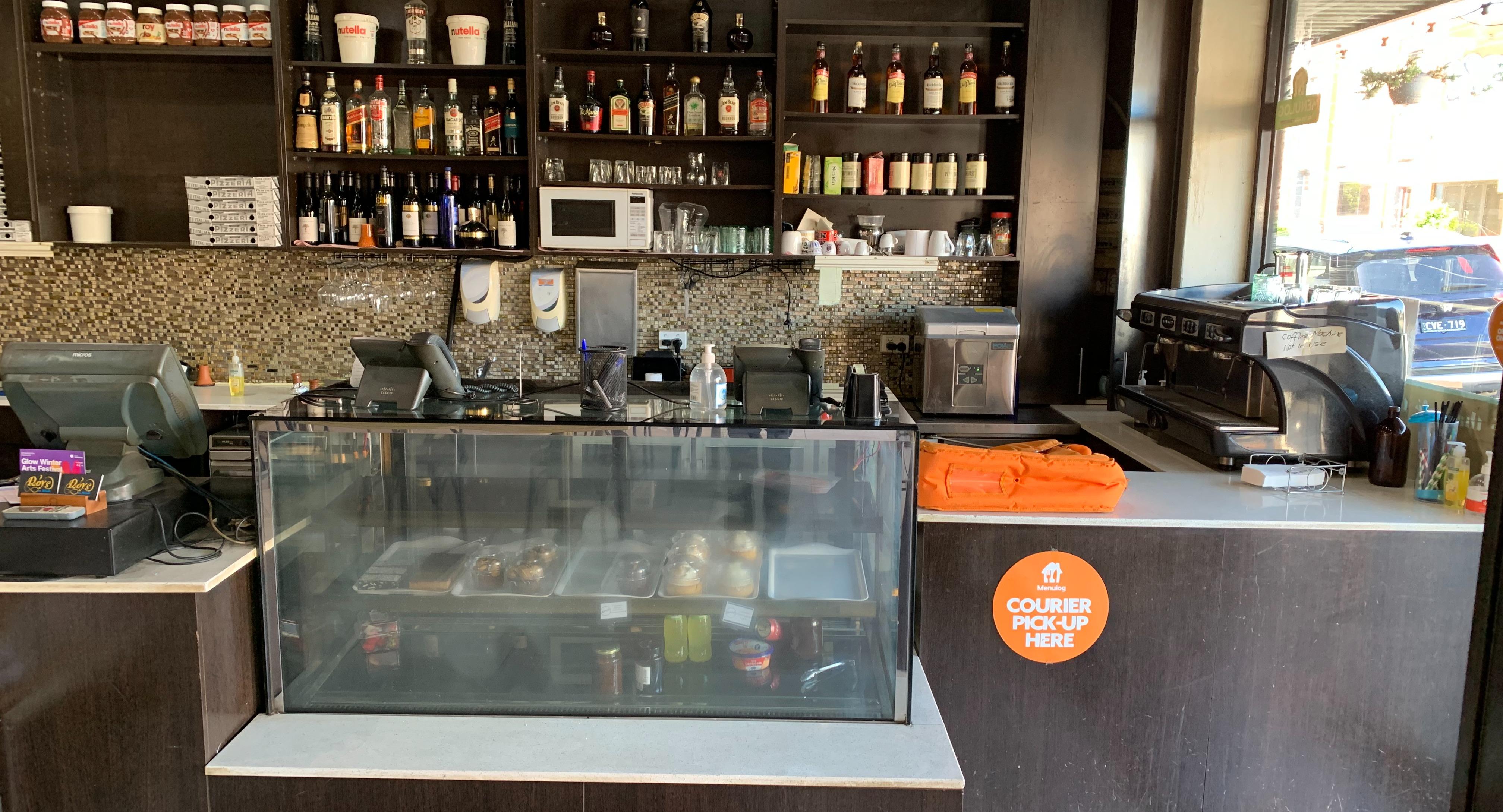 Roy's on Melville photo 2