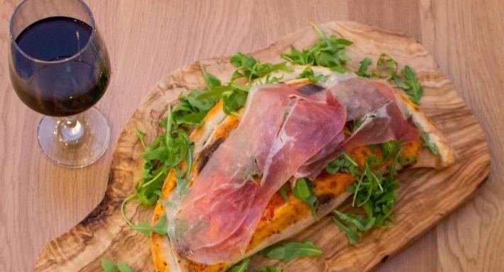 Hadley House photo 3