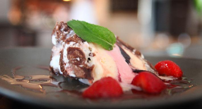 Hadley House photo 5