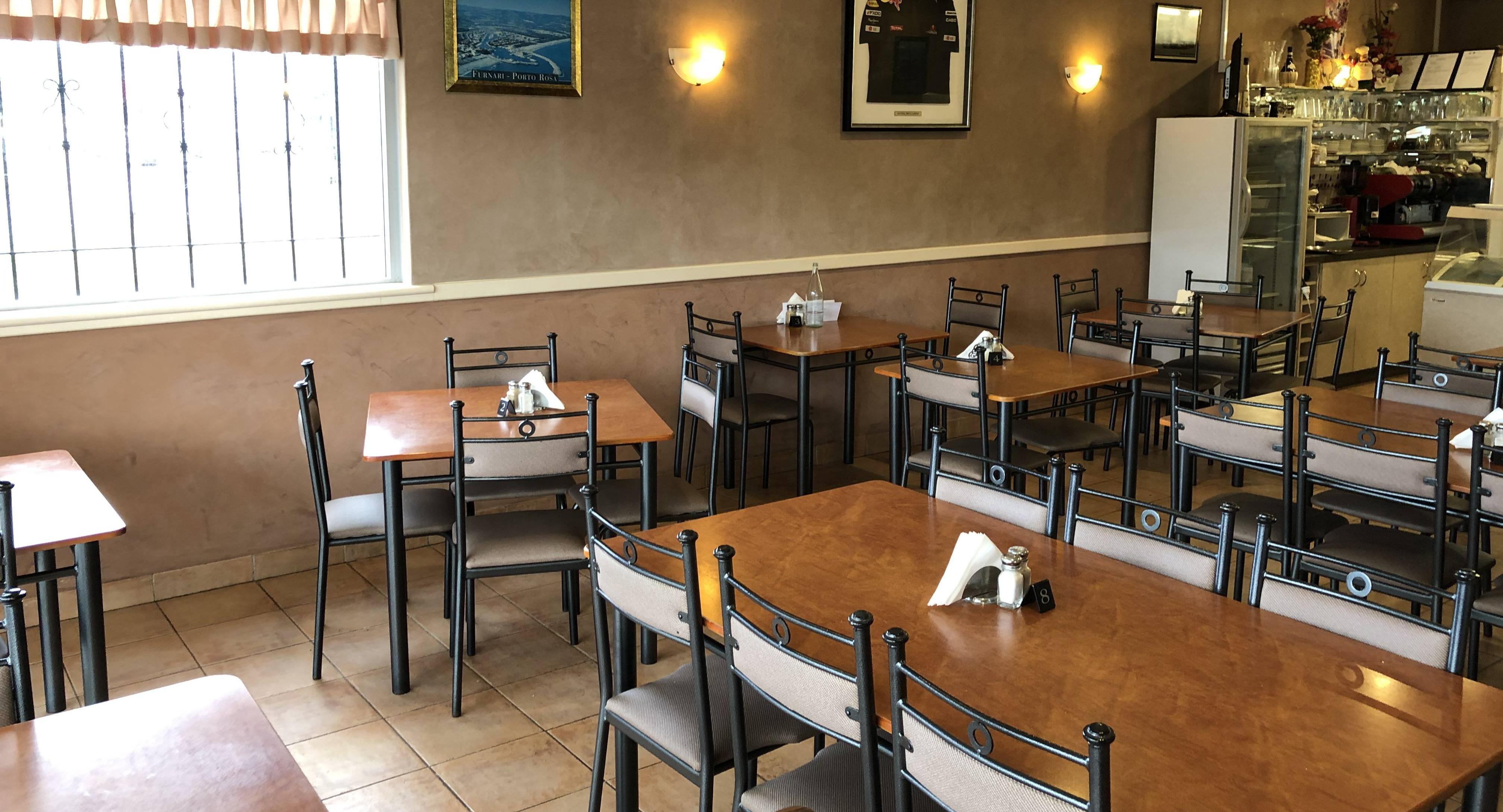 Gino's Spaghetti Bar photo 4