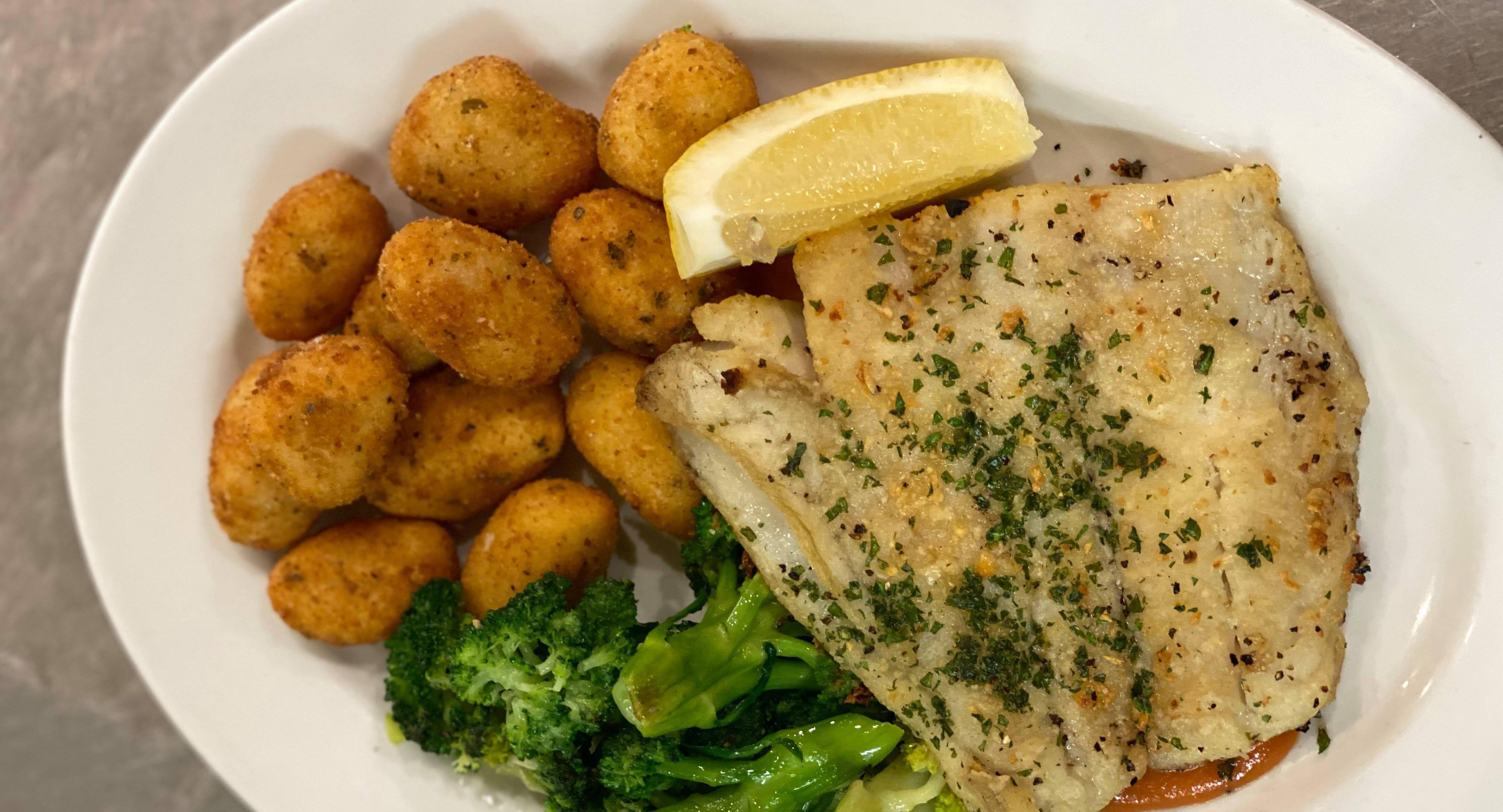 Gino's Spaghetti Bar photo 3