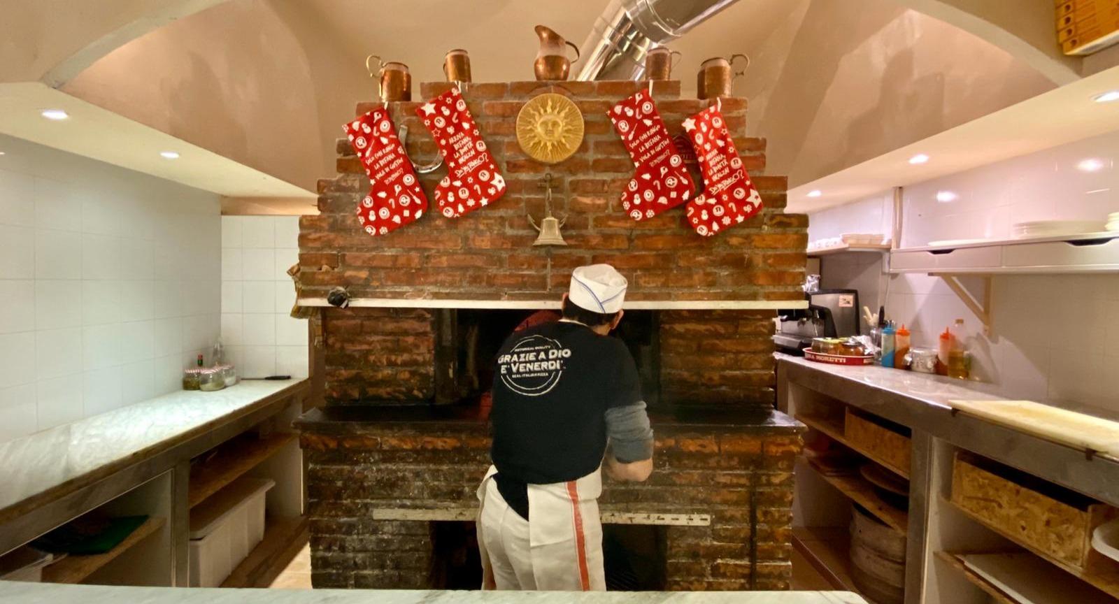 Grazie a Dio è Venerdi photo 3