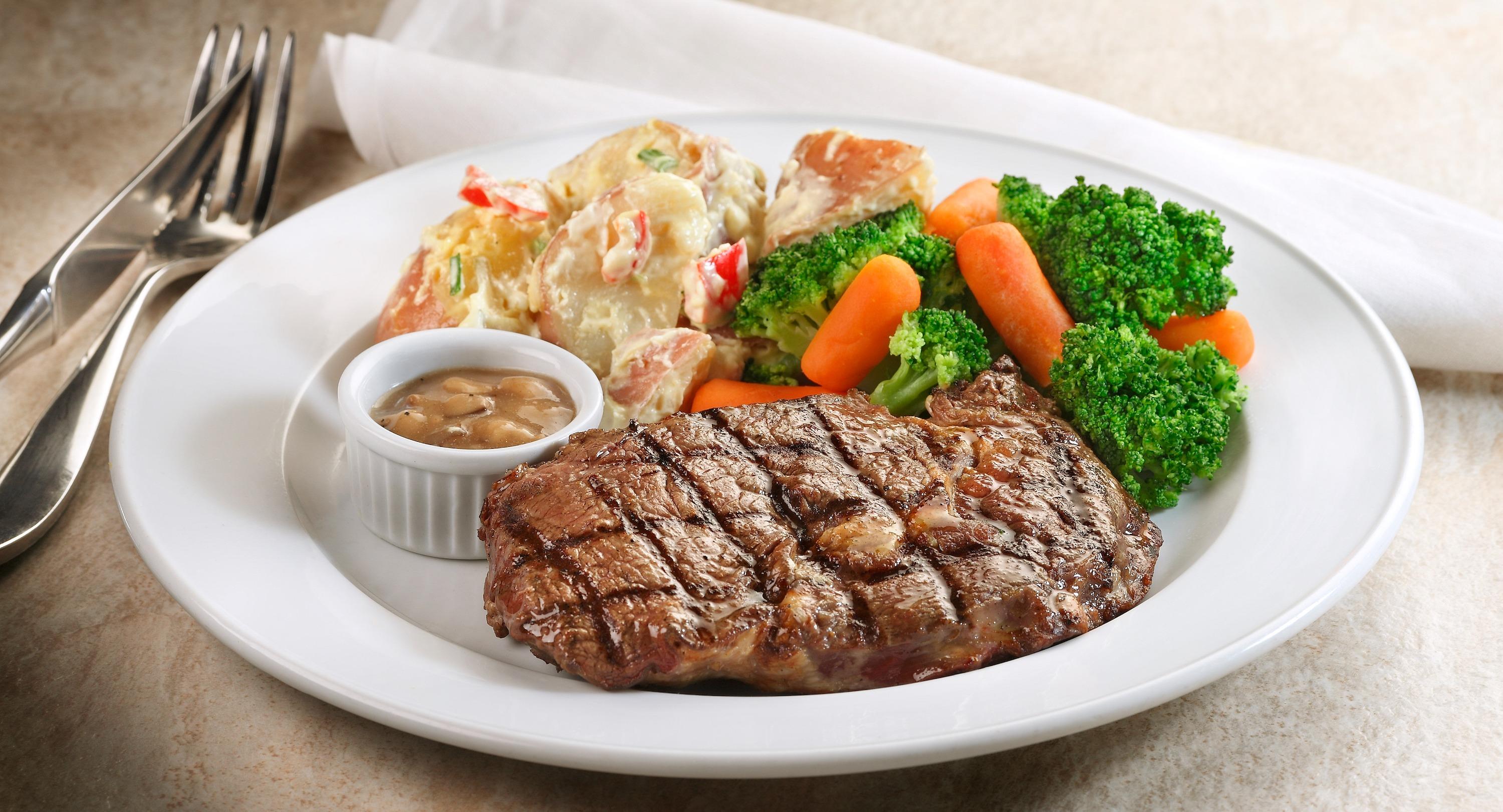 ASTONS Steak & Salad - The CentrePoint