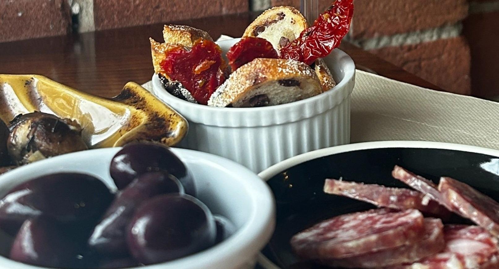 ReWine Queen St photo 5