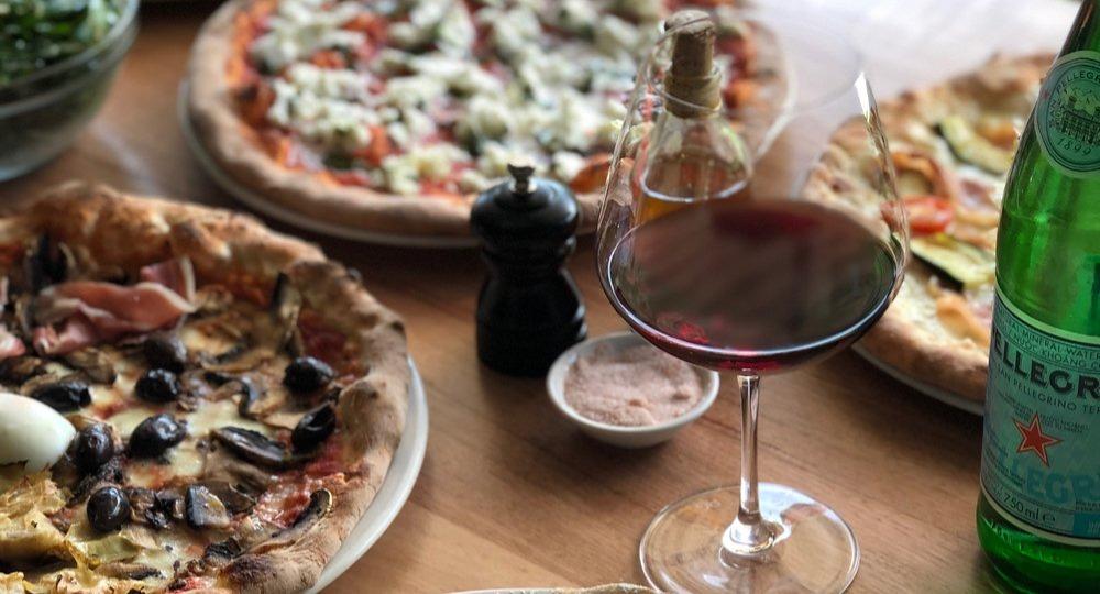 Oh Happy Day Pizza & Wine photo 4