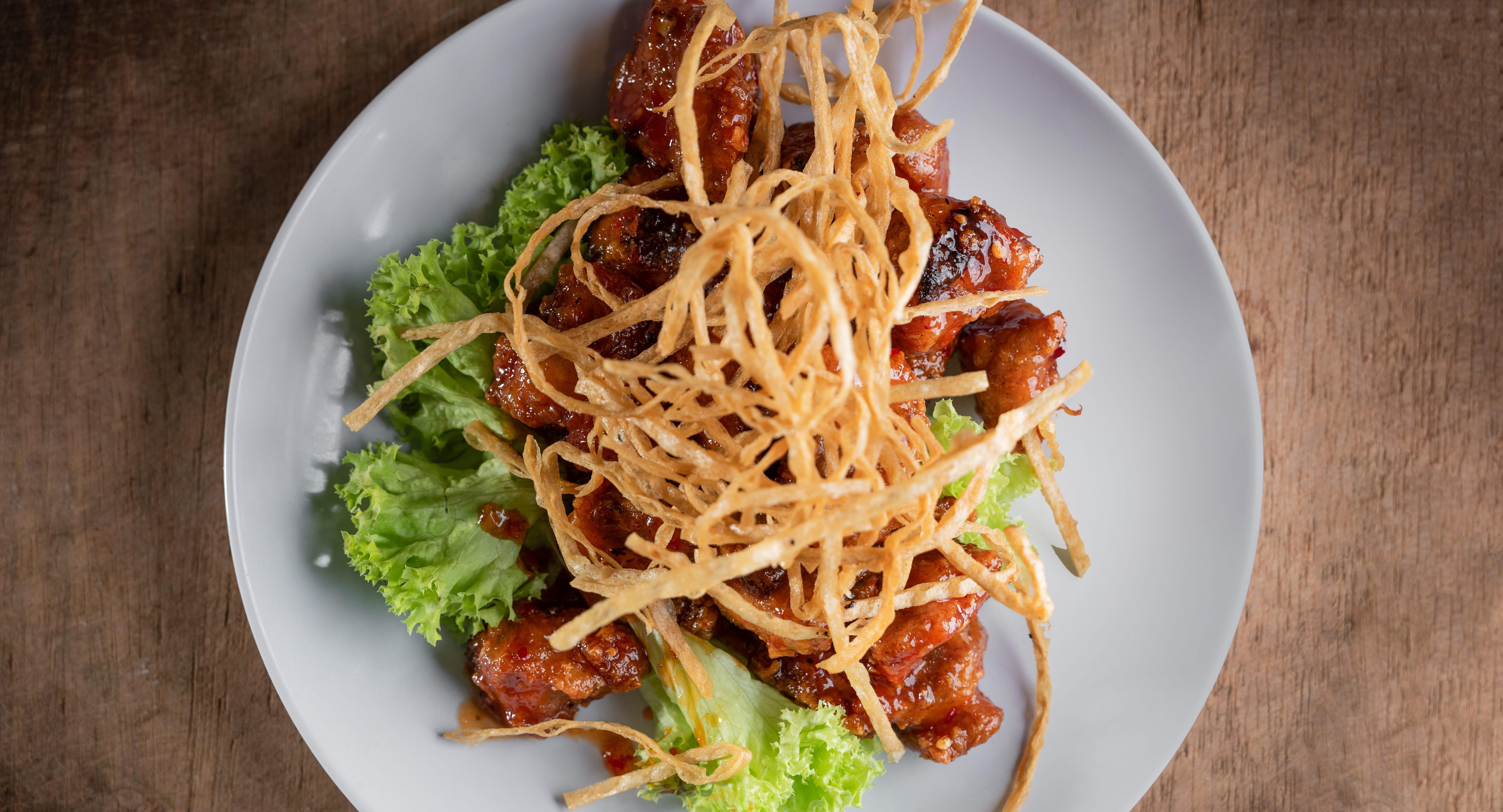 Yi Jia South Village Seafood Restaurant - Macpherson photo 3