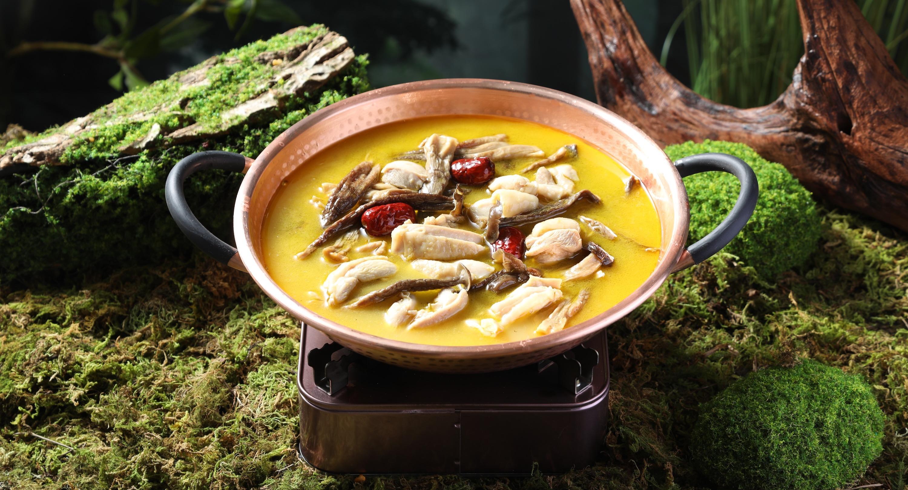 Golden Chopsticks 金筷子云贵川