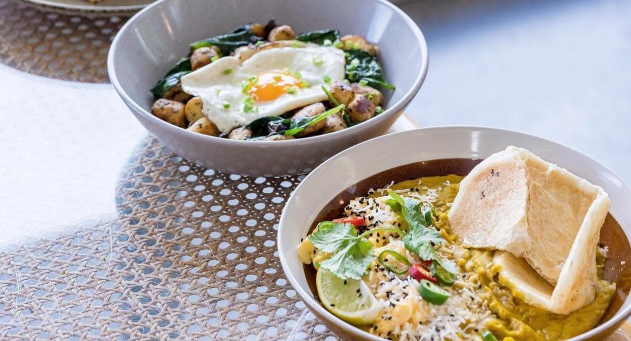 Holly Raye's photo 4