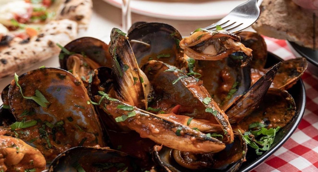 Teo's Pizza & Bar - Highett photo 2