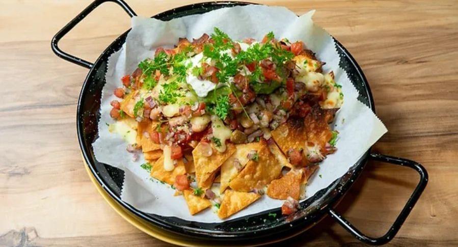 Akiras Cafe & Restaurant photo 2