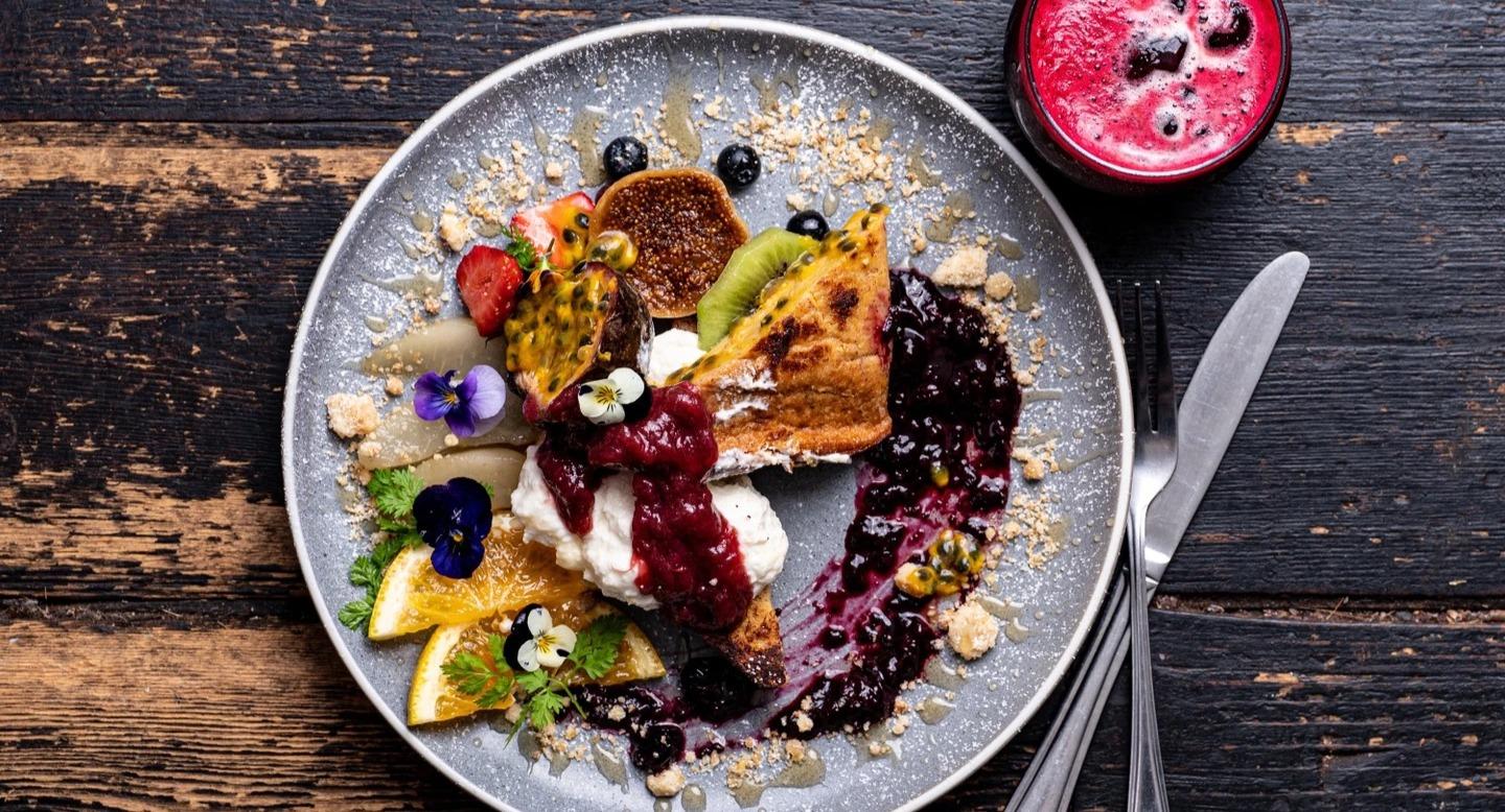 Ampersand Cafe & Bookstore photo 4