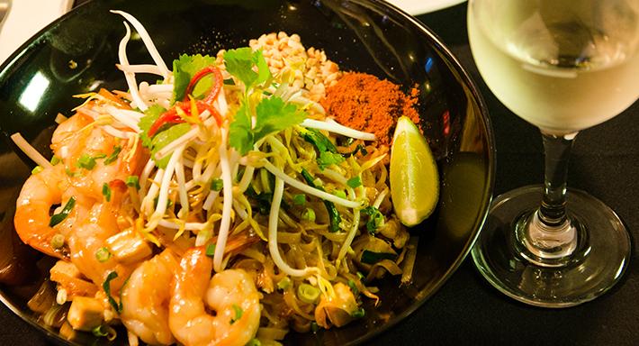 Yum Yai Thai Kitchen photo 3