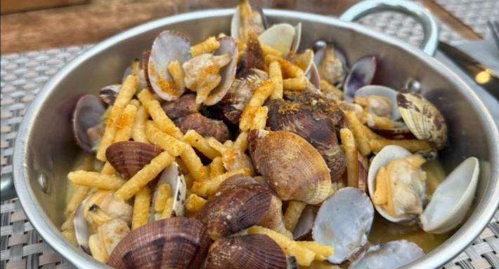 Extreme street restaurant photo 5